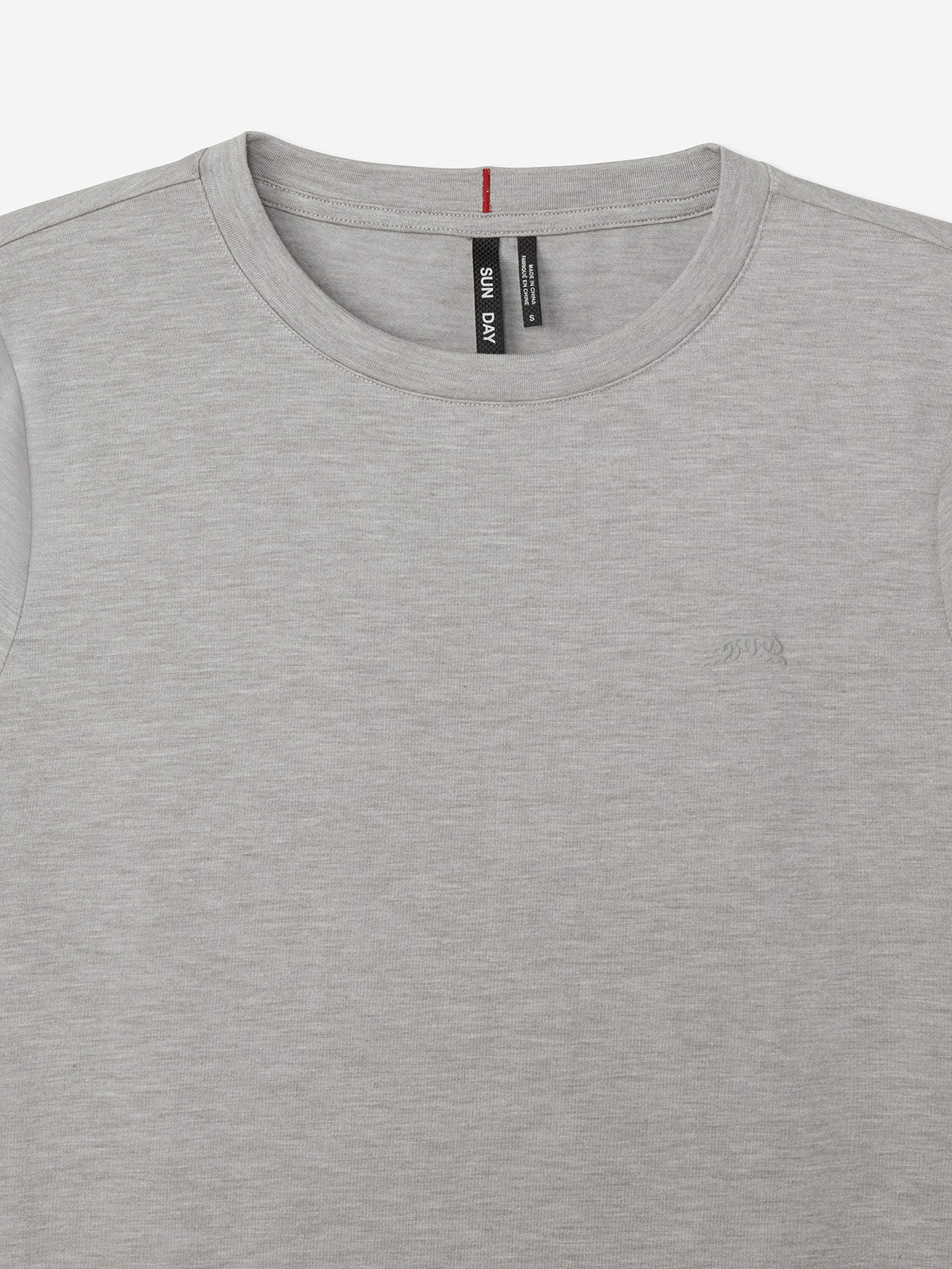 Gray               Sun Day Red Performance Mini Icon T-Shirt | 954QCAIPJ