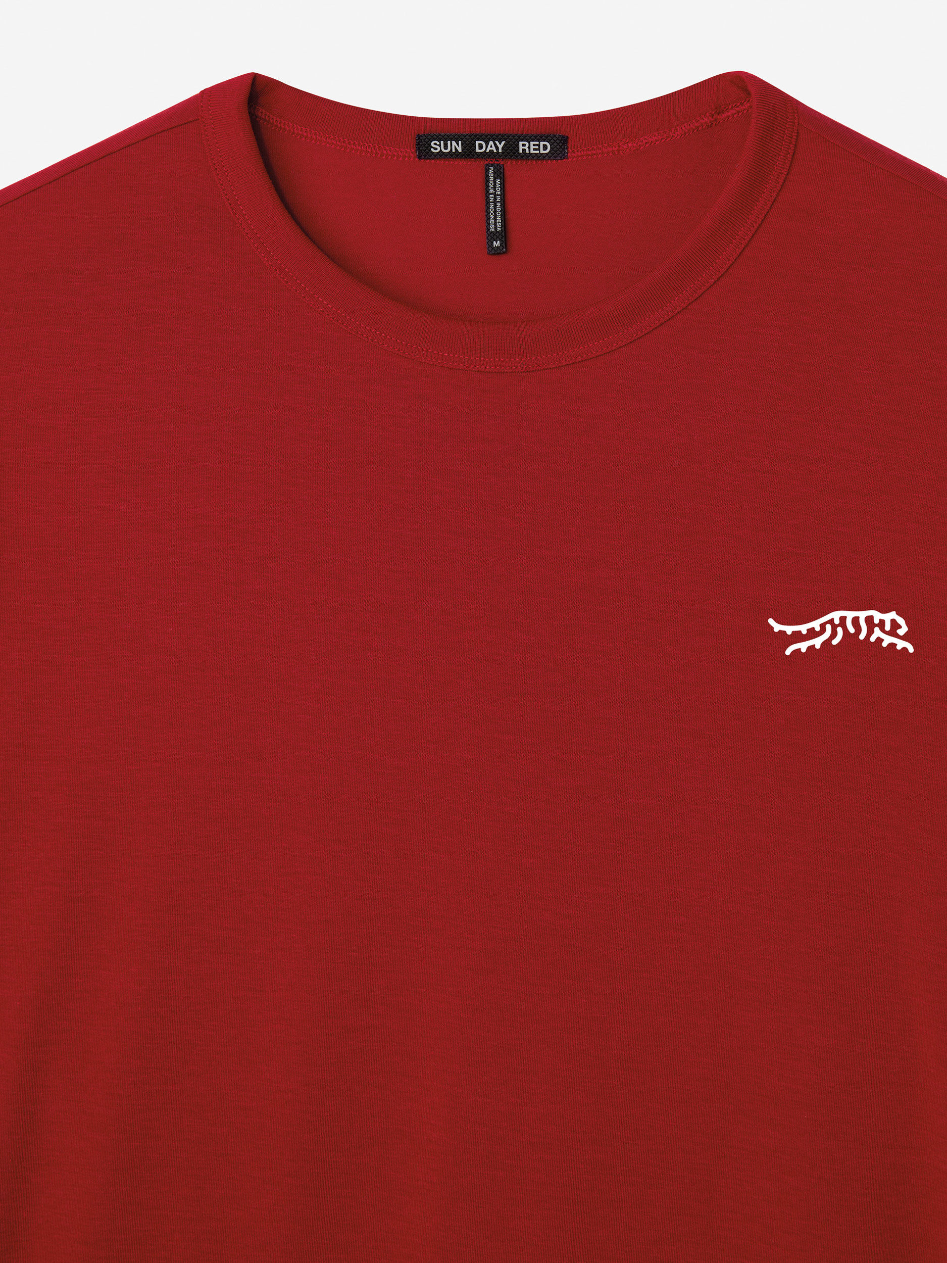 Sunday Red               Sun Day Red Cypress 15 T-Shirt | 520DWVLBA